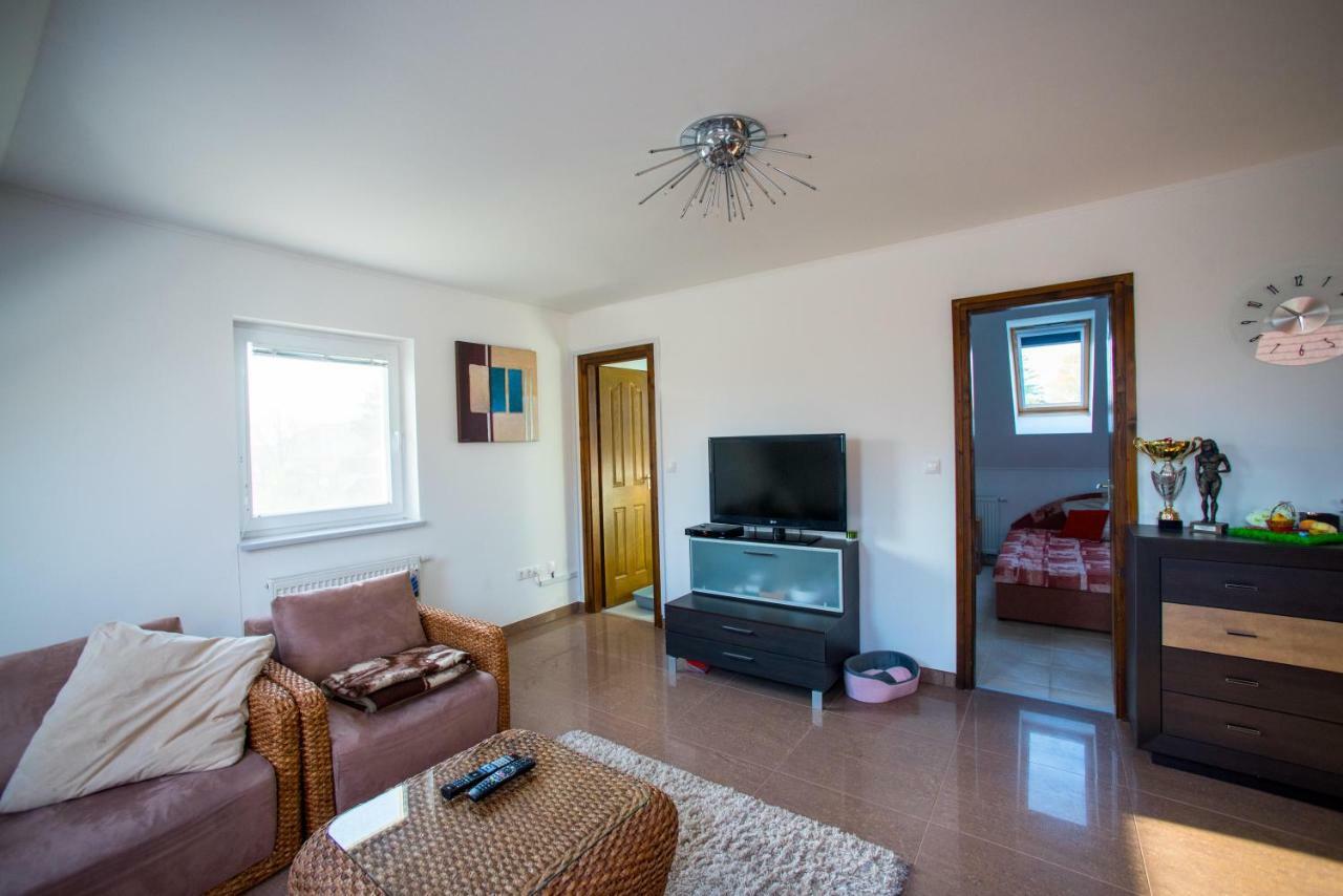 Marilyn Apartman Gyenesdias Ngoại thất bức ảnh